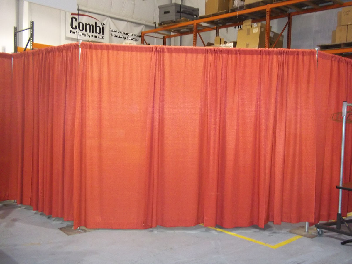 Banjo Red Drape 8' Tall-Multiple Sections